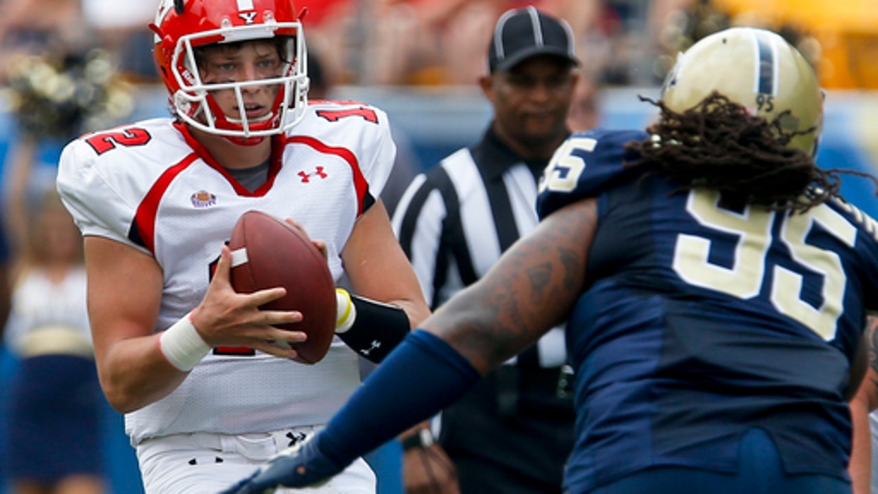 Youngstown QB Davis gets big chance against West Virginia